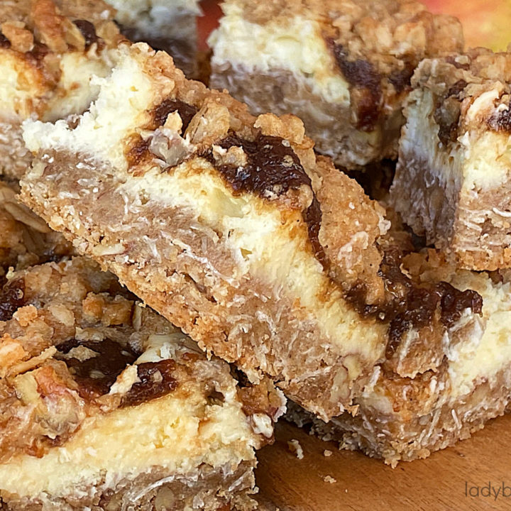 Apple Butter Cheesecake Bars