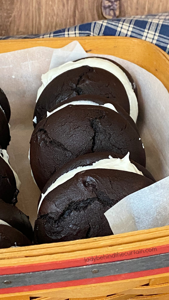 Classic Chocolate Whoopie Pies