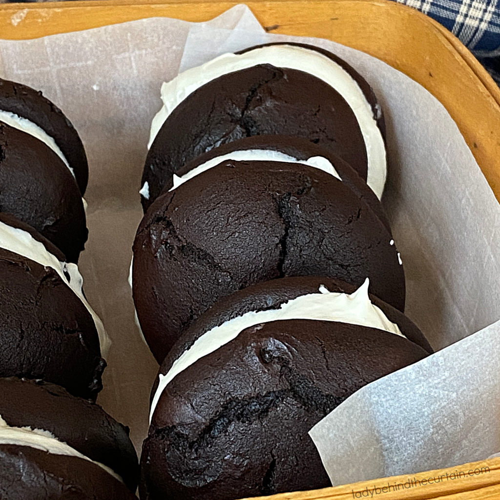 Classic Chocolate Whoopie Pies