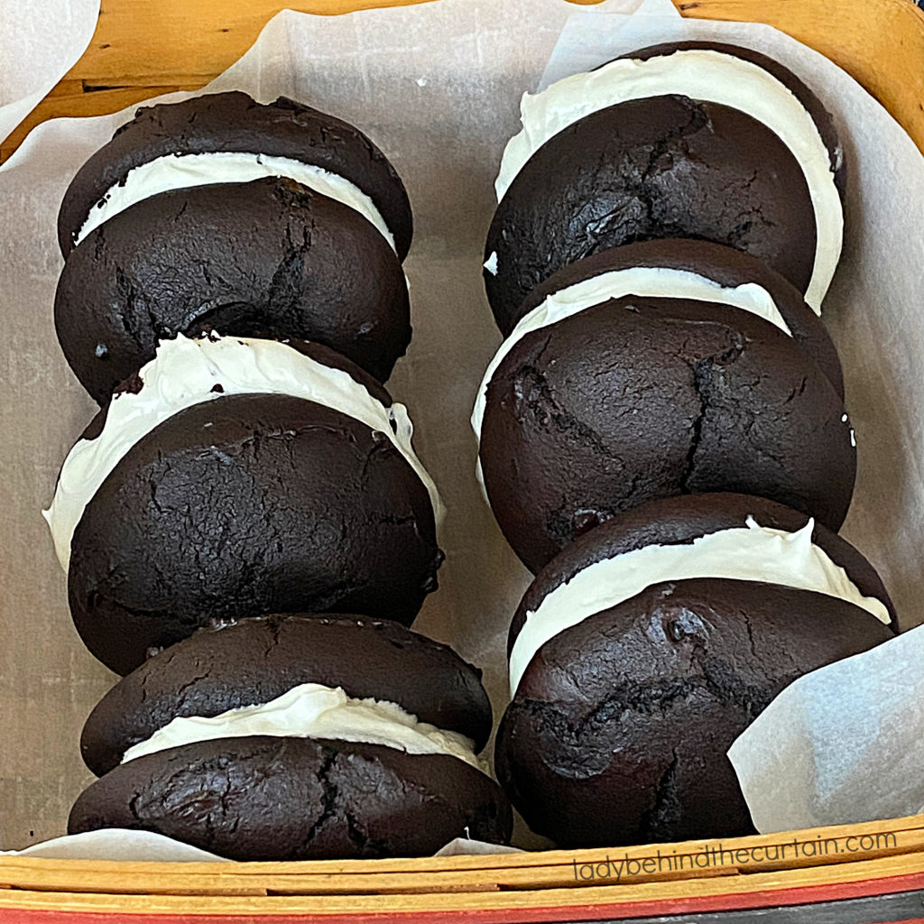 Classic Chocolate Whoopie Pies