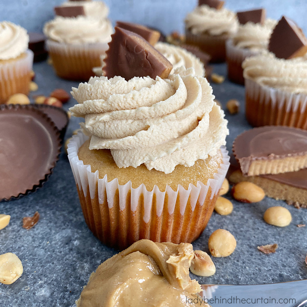 Peanut Butter Cup Cupcakes