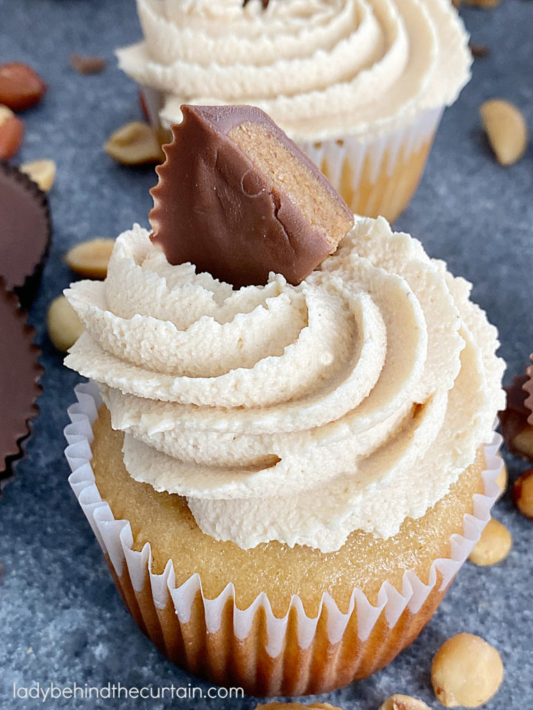 Peanut Butter Cup Cupcakes