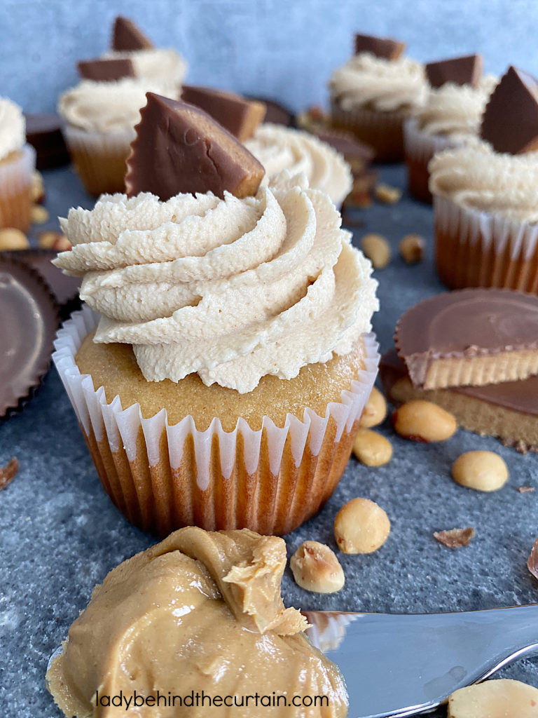 Peanut Butter Cup Cupcakes