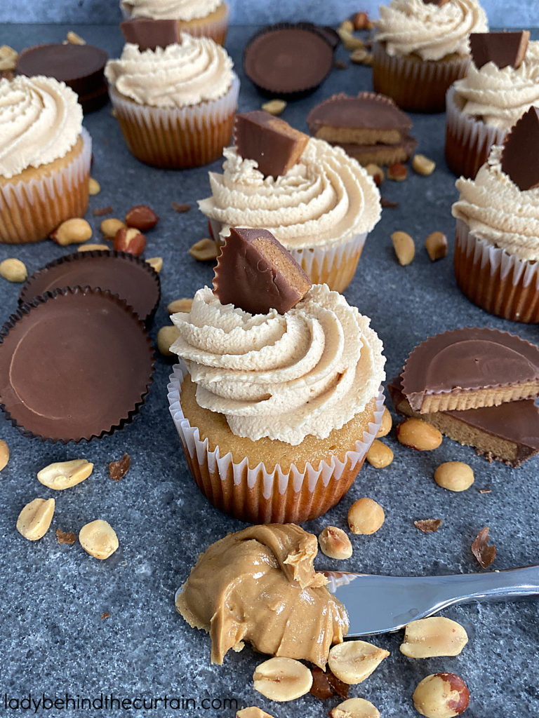 Peanut Butter Cup Cupcakes