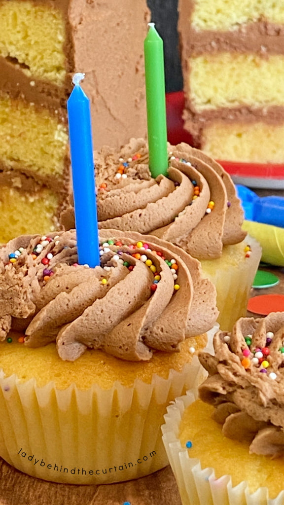 Classic Birthday Party Cupcakes