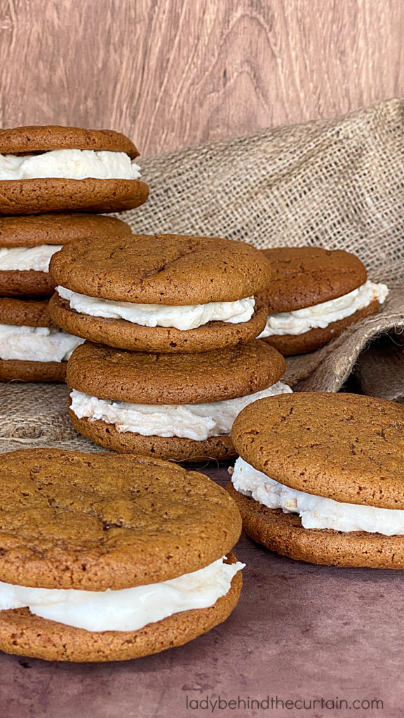 Gingerbread Whoopie Pies