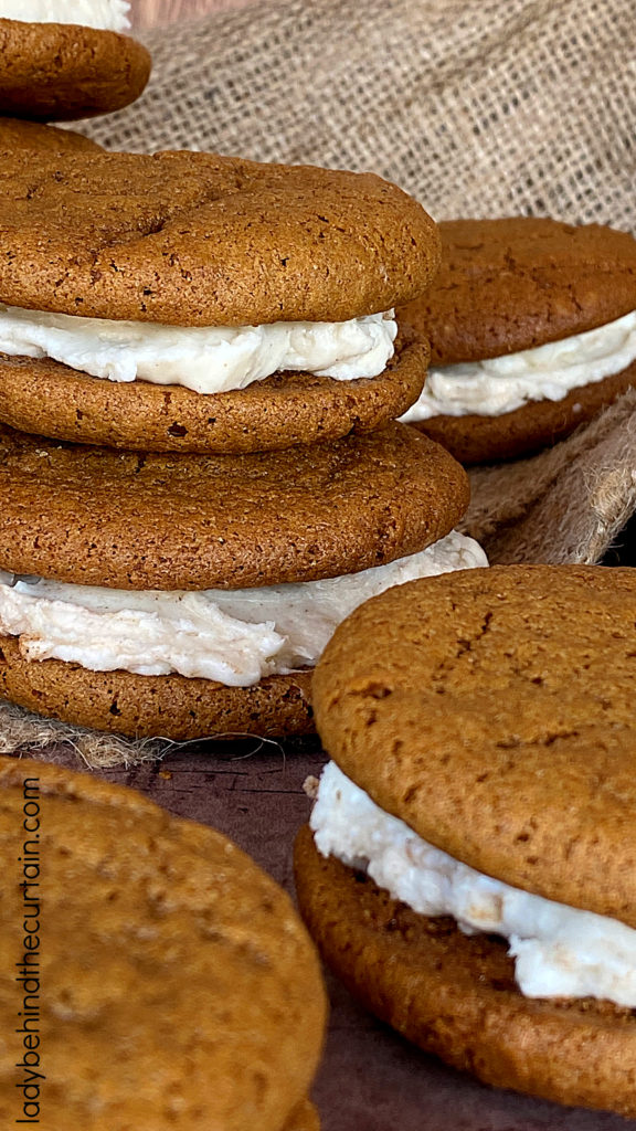 Gingerbread Whoopie Pies