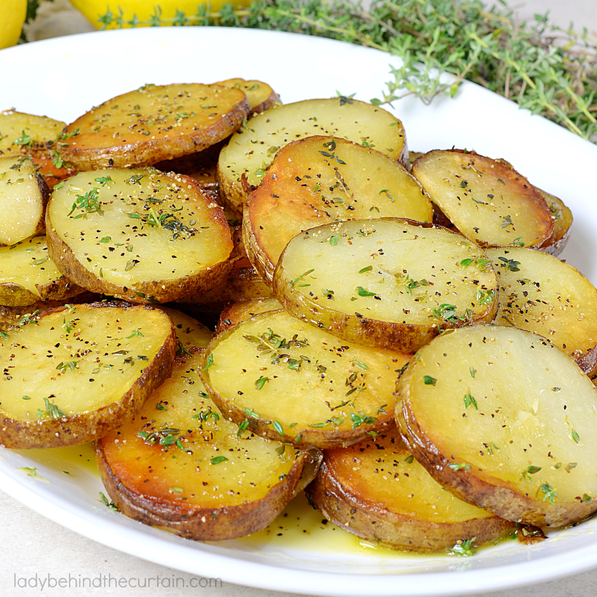 Leftover Baked PotatoLemon and Thyme Fried Potatoes
