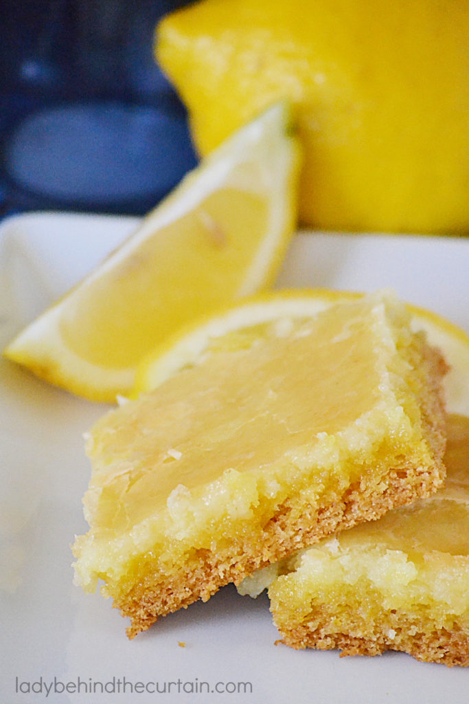 Gooey Lemon Butter Cake