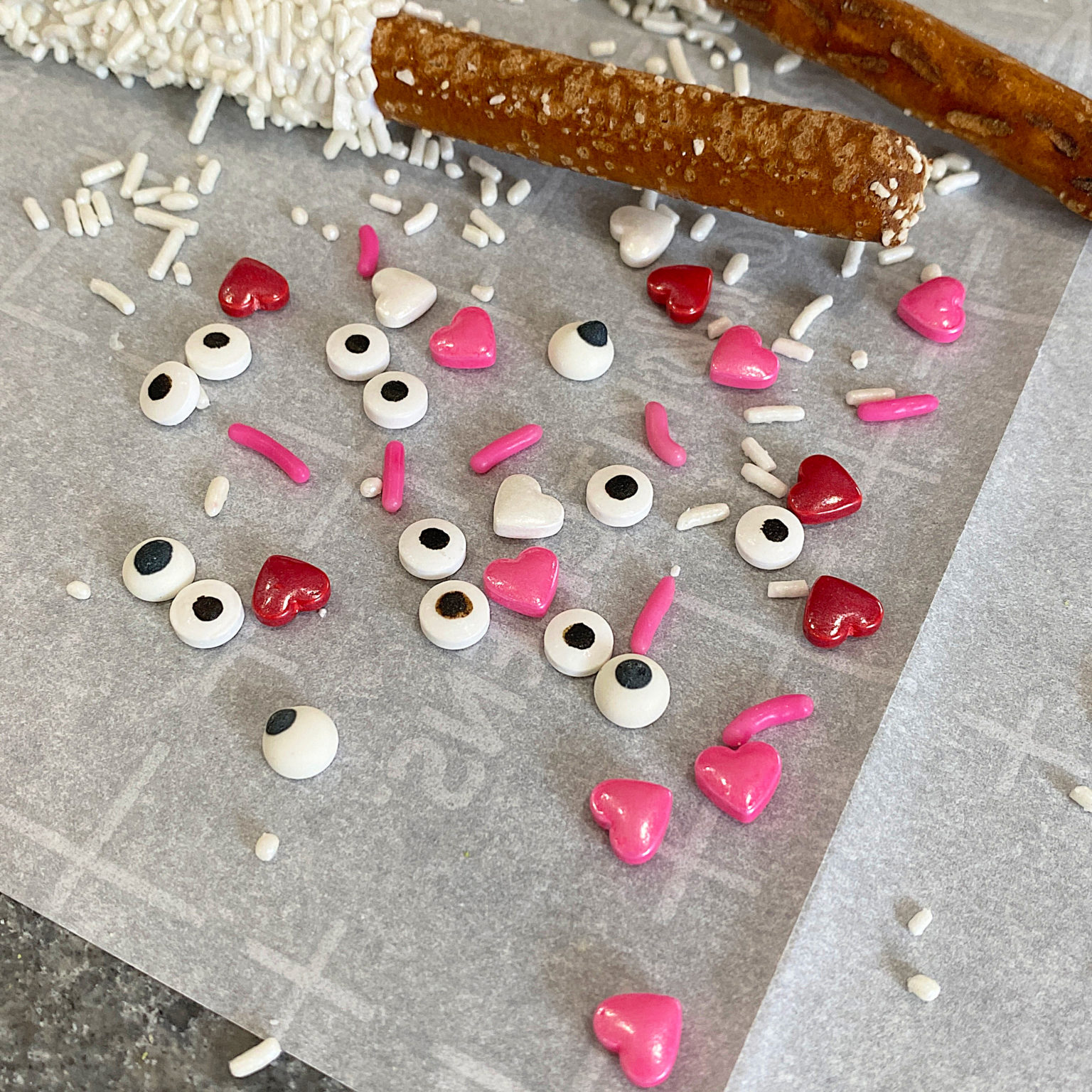 Two Easy To Make Decorated Easter Pretzels