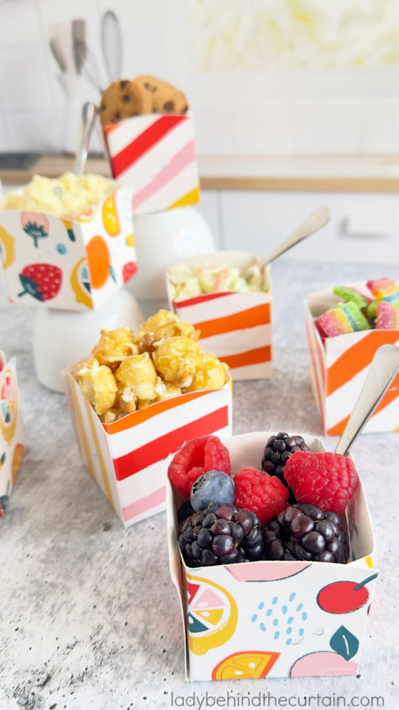 How to Make Party Food Containers from Paper Plates