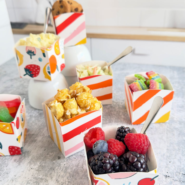 How to Make Party Food Containers from Paper Plates + Video