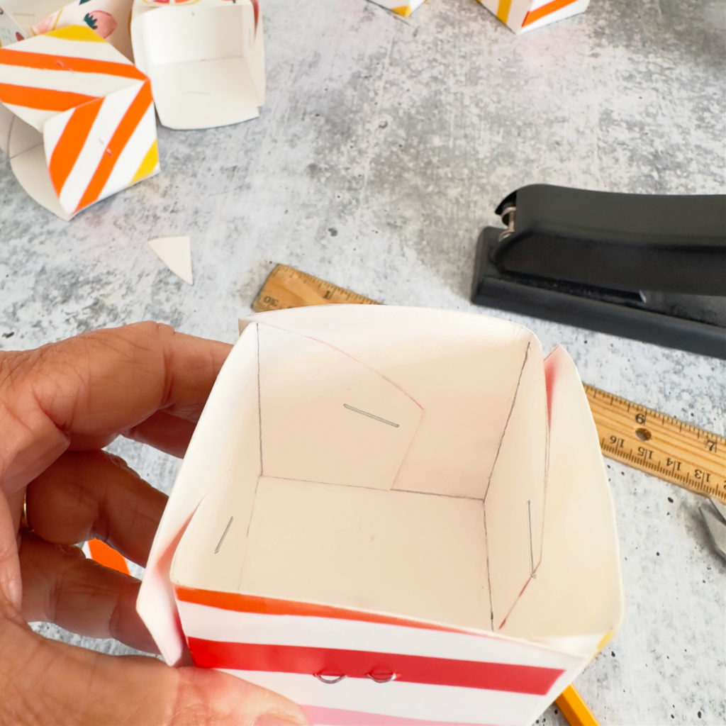 How to Make Party Food Containers from Paper Plates