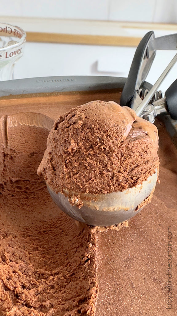 Classic Chocolate Ice Cream