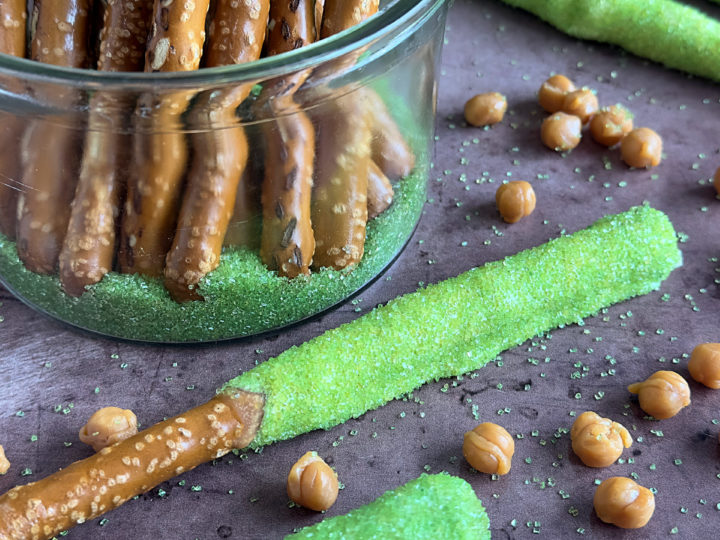 Caramel Apple Pretzels