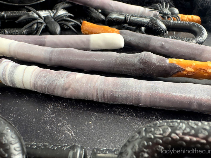 Spooky Black and White Decorated Pretzels