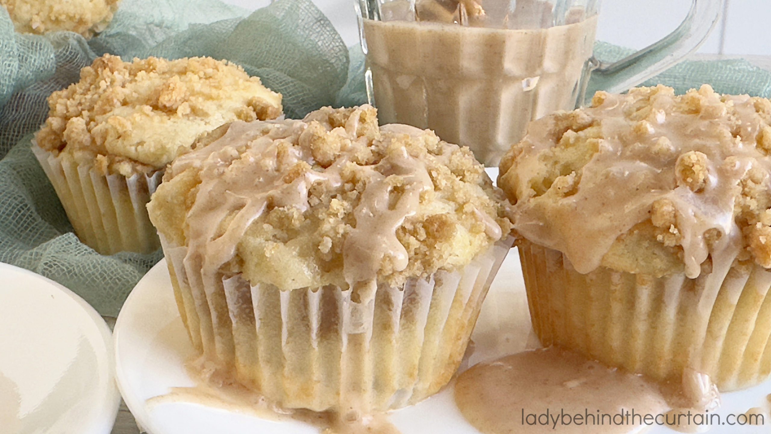 Apple Crunch Coffee Cake Muffins