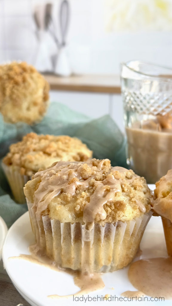 Apple Crunch Coffee Cake Muffins