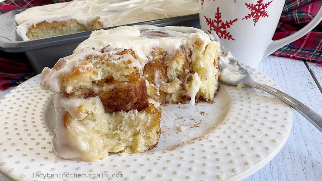 Christmas Morning Overnight Cinnamon Rolls  