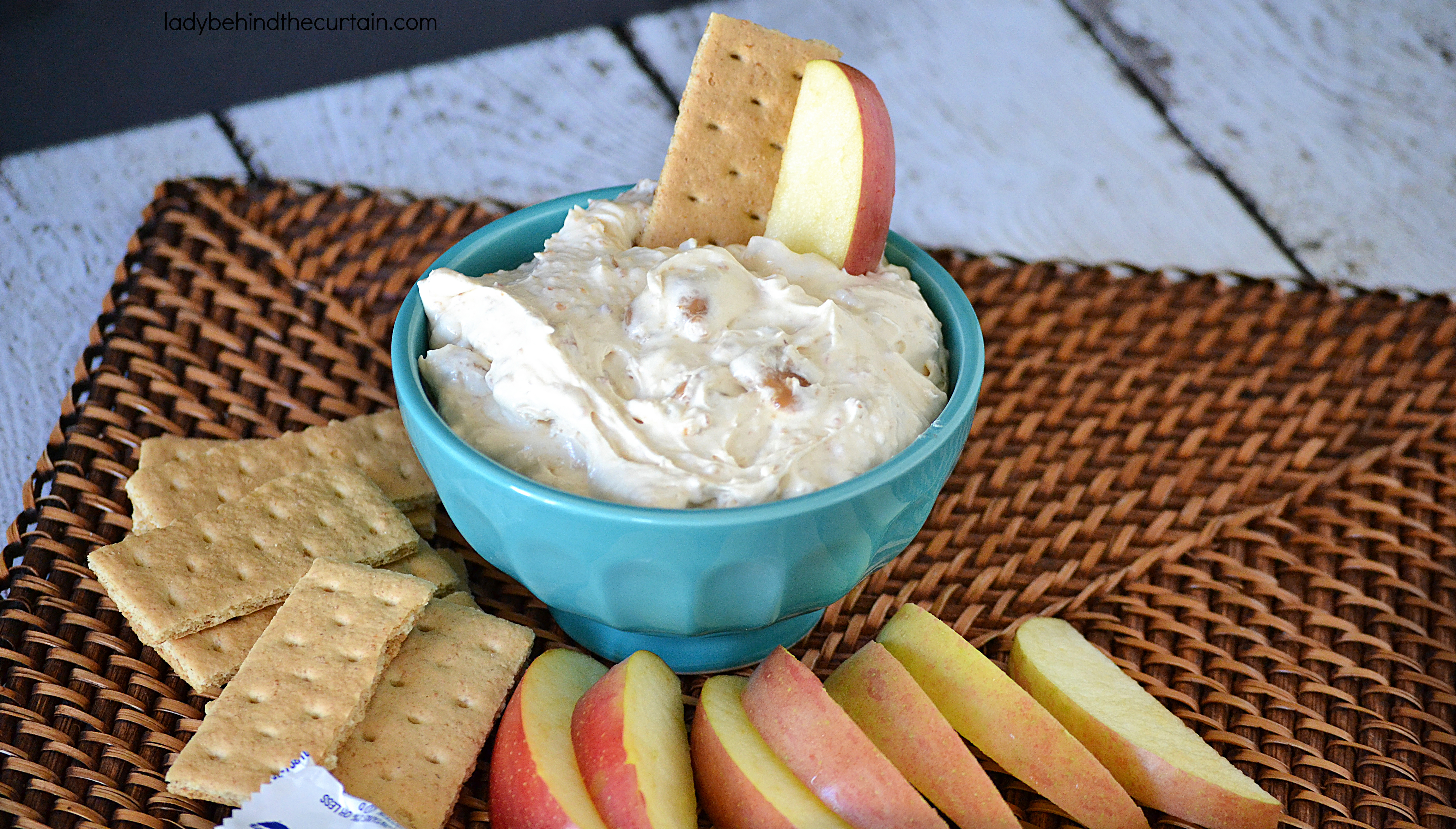 Pay Day Candy Bar Party Dip