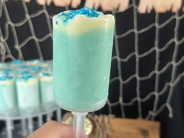 Ocean Water White Chocolate Pudding Pops