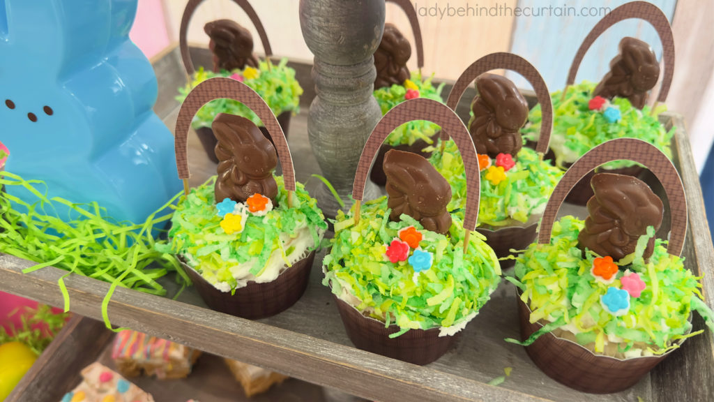 Celebrate Easter with a Peeps Themed Dessert Table