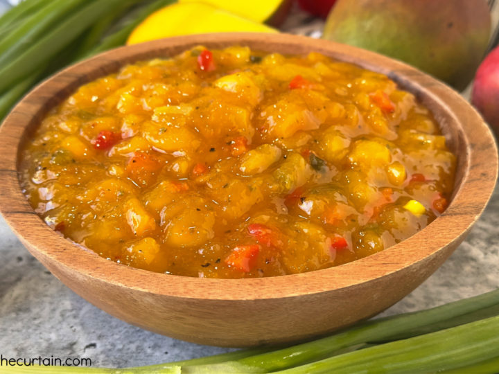 Homemade Spicy Mango Sauce