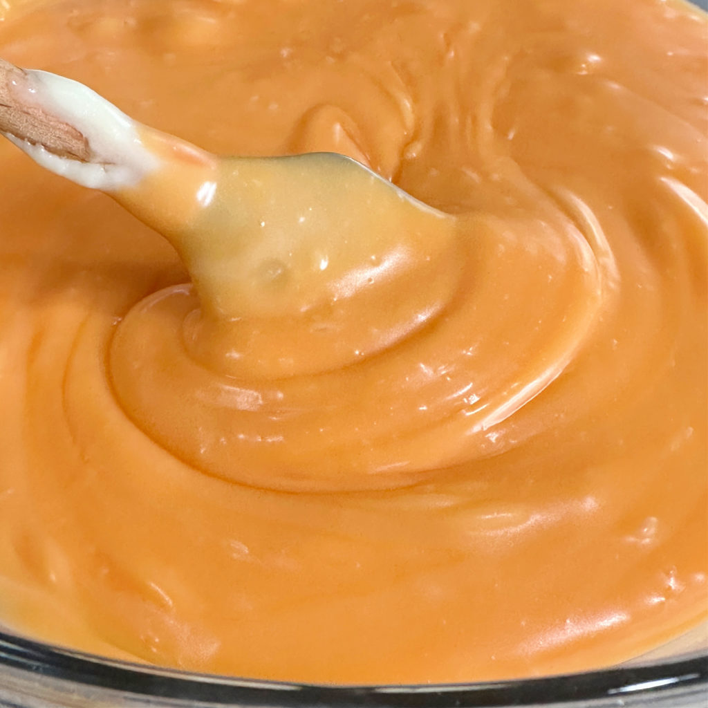 Halloween Cake Pop Cauldron for Beginners