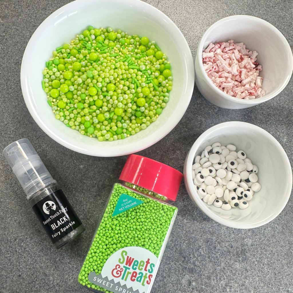 Halloween Cake Pop Cauldron for Beginners