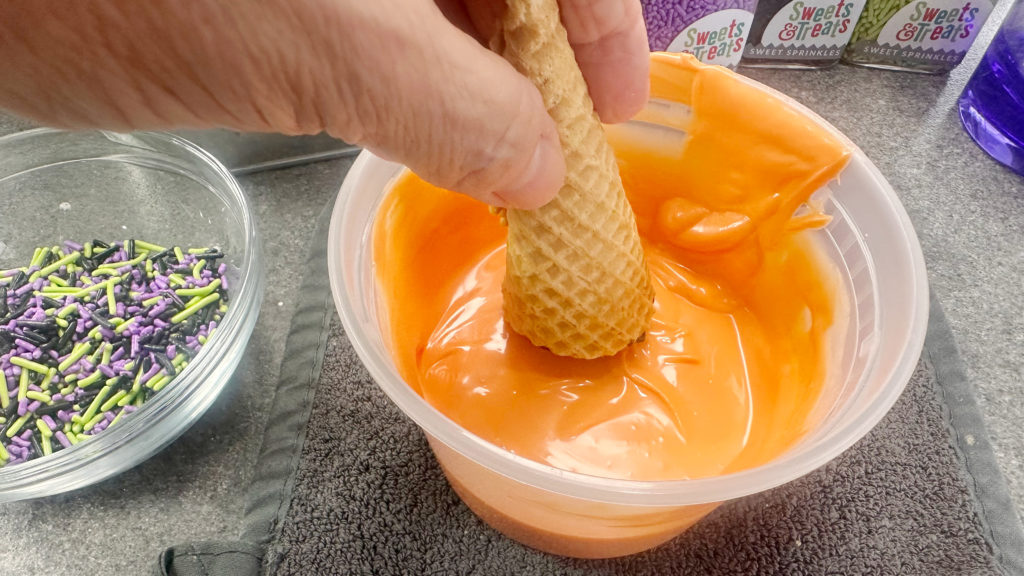 Mini Halloween Cheesecake Filled Sugar Cones