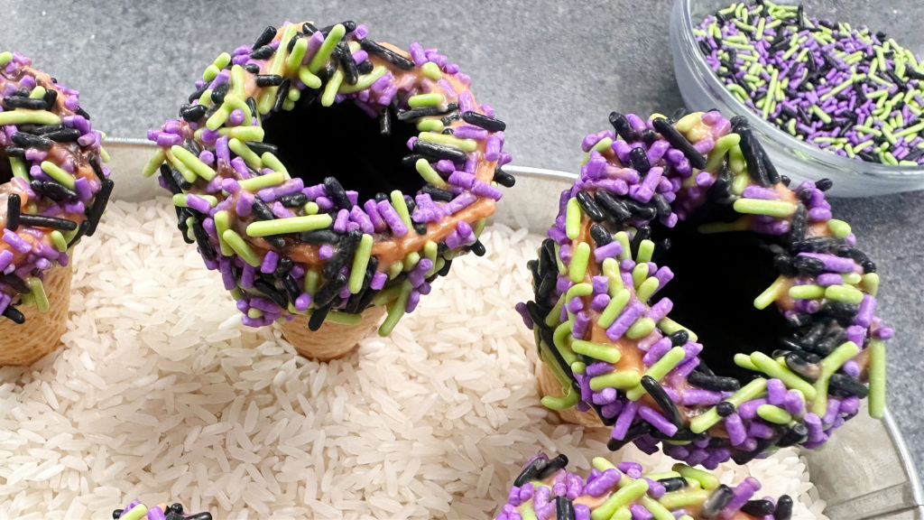 Mini Halloween Cheesecake Filled Sugar Cones