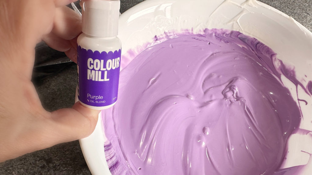 Spooky Night Halloween Cakesicles