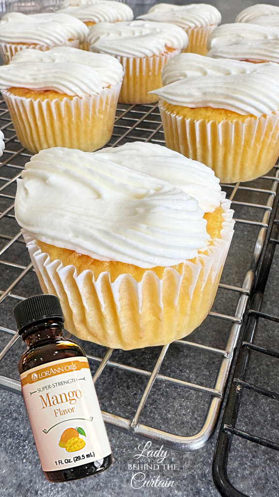 Mango Cream Cheese Buttercream Frosting