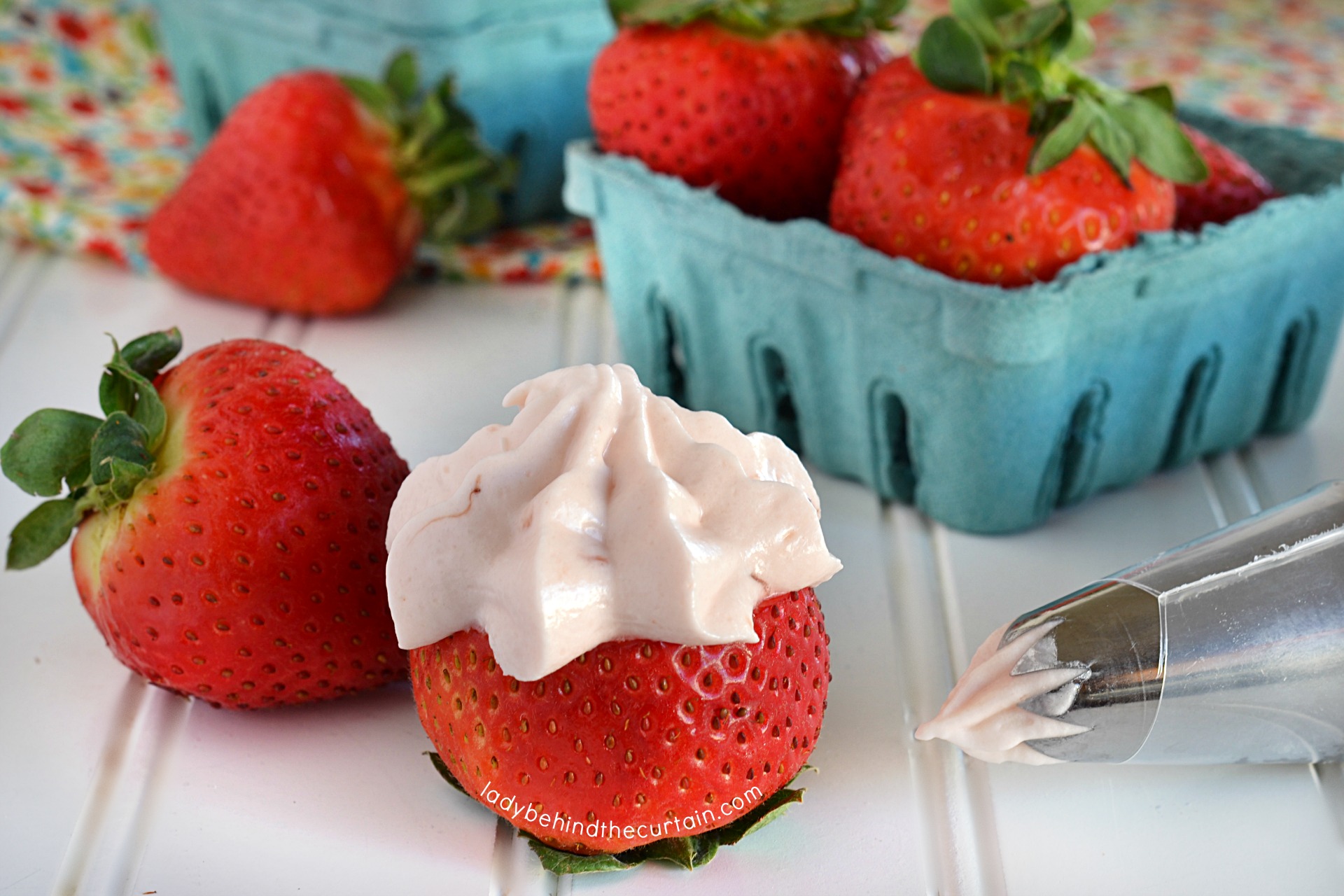 Strawberry Butter Frosting Cream