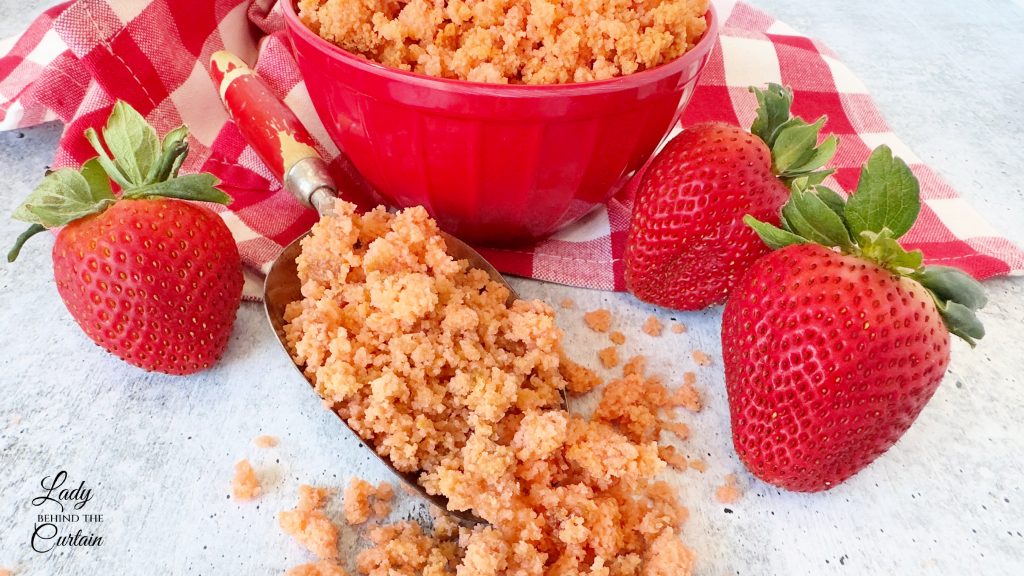 Crunchy Cake Crumb Topping
