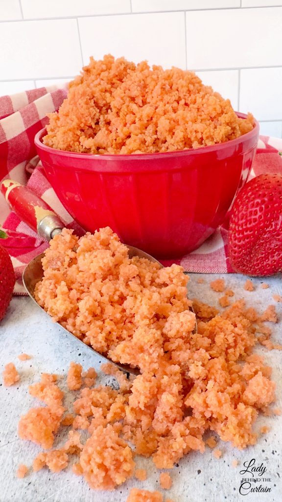 Crunchy Cake Crumb Topping