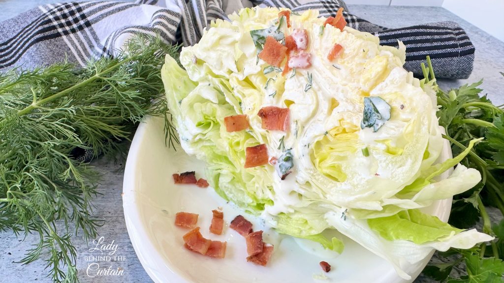 Creamy Buttermilk Ranch Salad Dressing