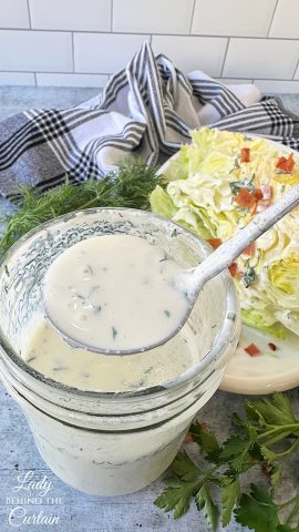 Creamy Buttermilk Ranch Salad Dressing