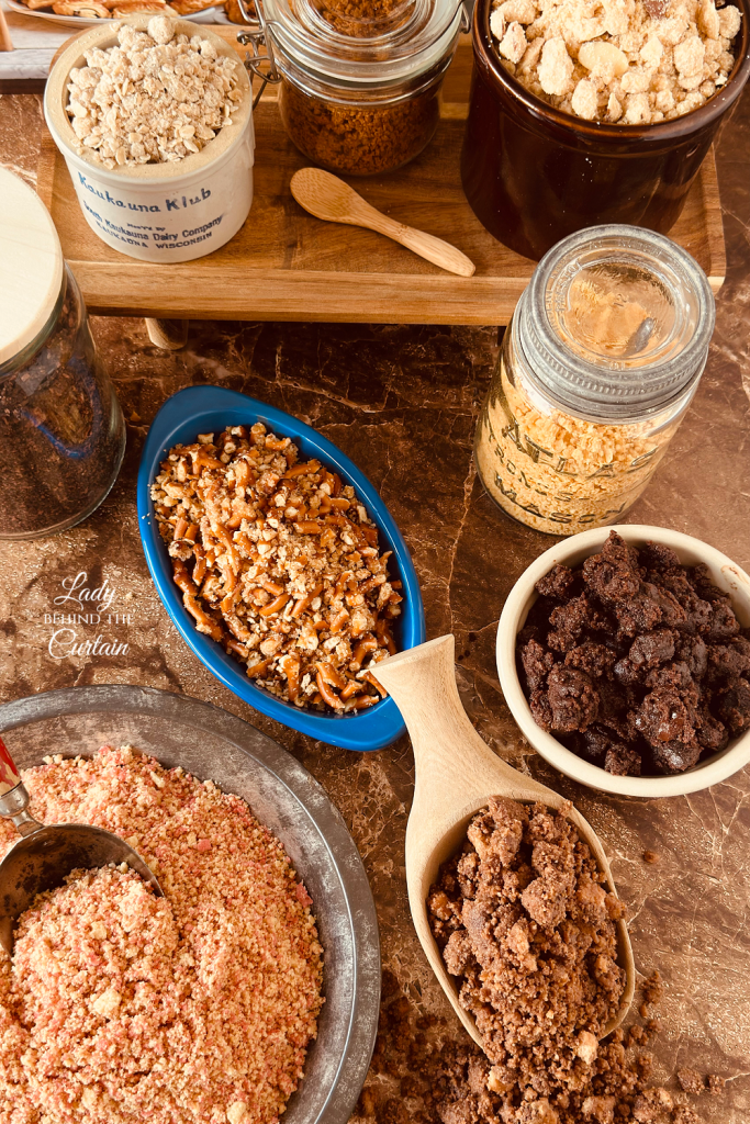 23 Streusel, Cookie Crumble, and Crunch Recipes