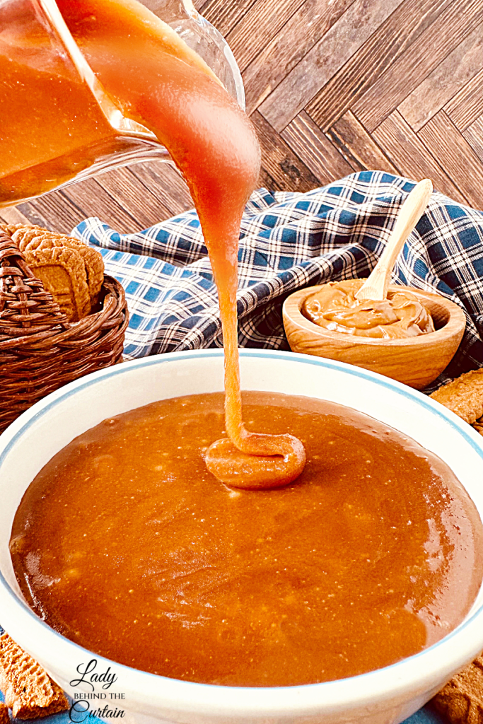 Cookie Butter Caramel Sauce