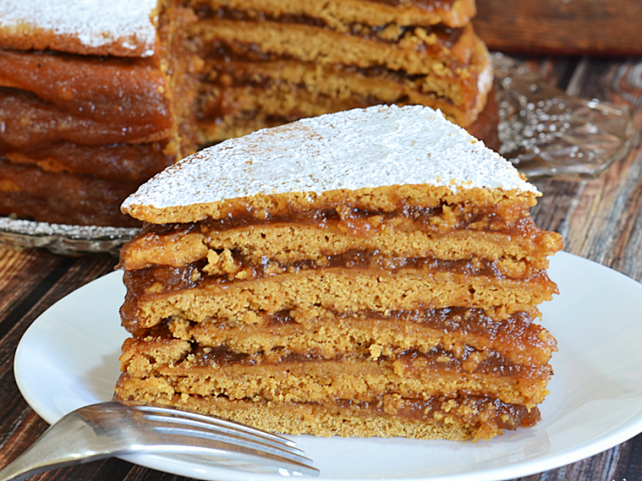 Old Fashioned Stack Cake