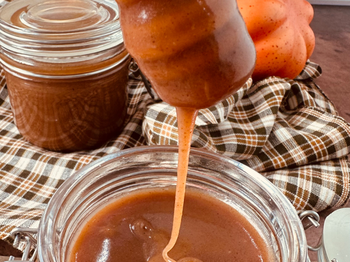Pumpkin Pie Spice Caramel Sauce